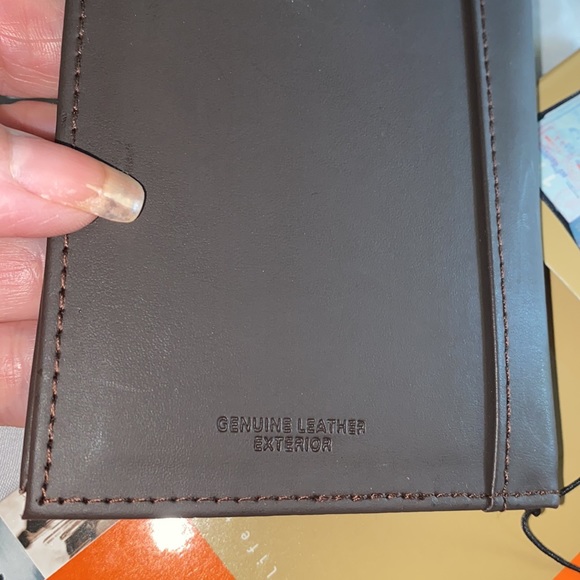 BUXTON  Brown Genuine Leather Passport Case Insurance Card holder NIP 2 pockets - Picture 5 of 10